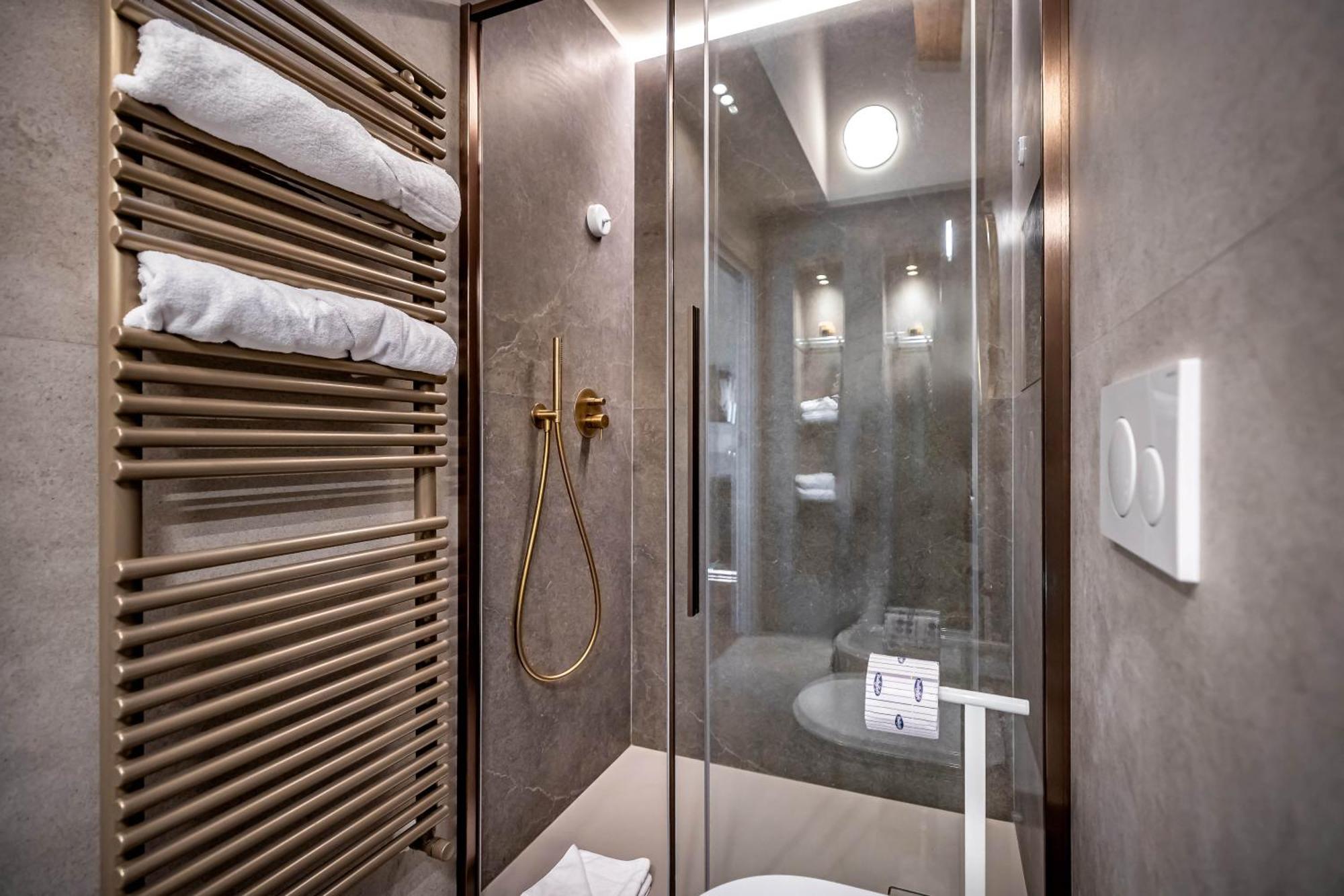 Dimora Collection - Le Torri - Boutique Luxury Suites - Adults Only Флоренция Экстерьер фото