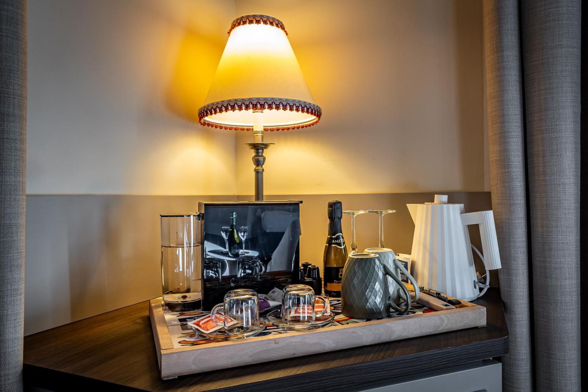 Dimora Collection - Le Torri - Boutique Luxury Suites - Adults Only Флоренция Экстерьер фото