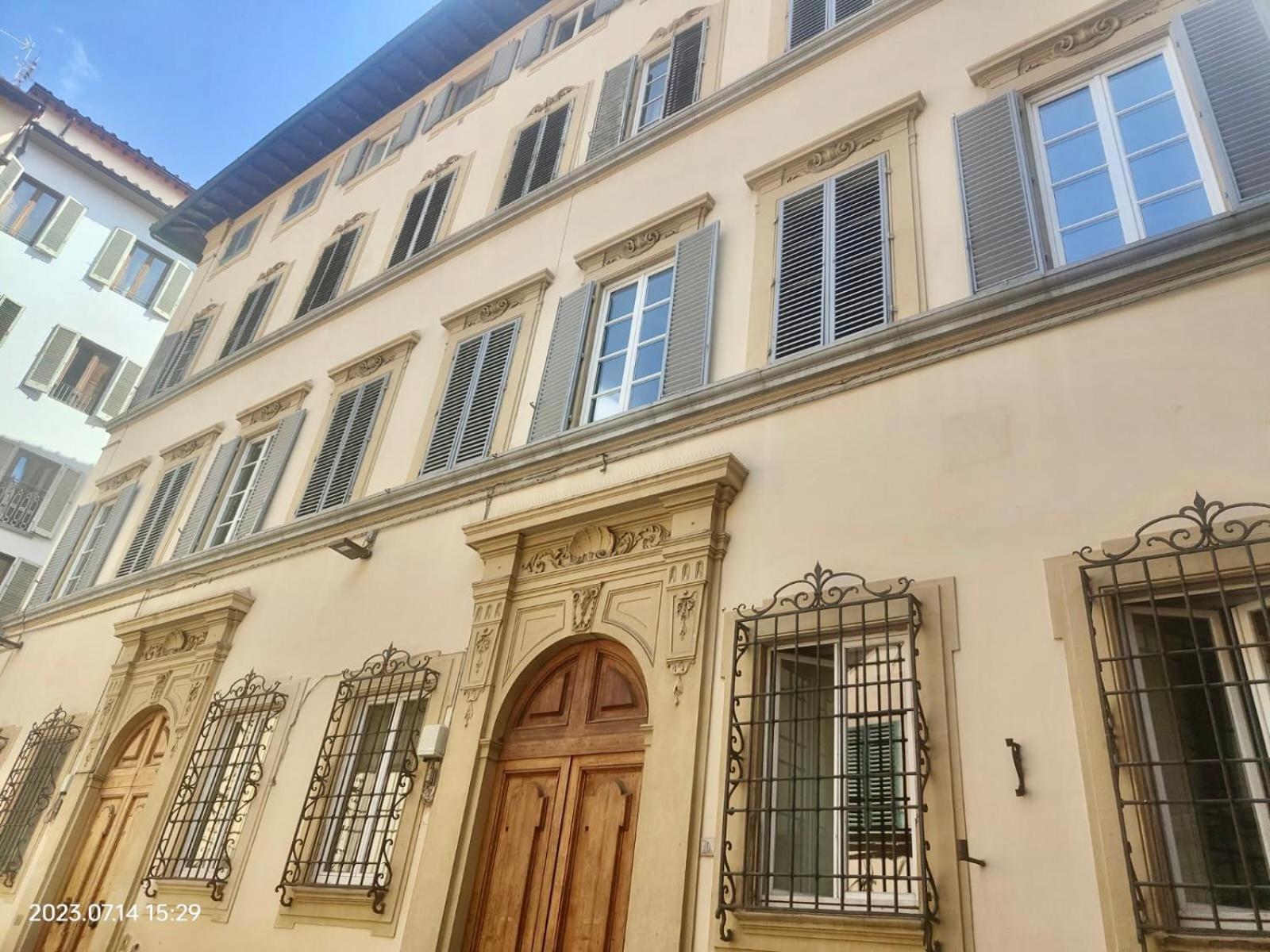 Dimora Collection - Le Torri - Boutique Luxury Suites - Adults Only Флоренция Экстерьер фото